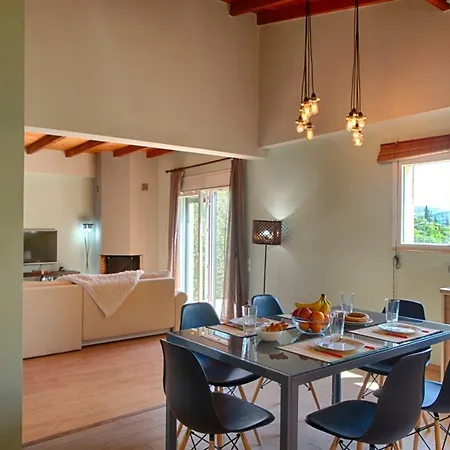빌라 Modern Eco Friendly Close To Town