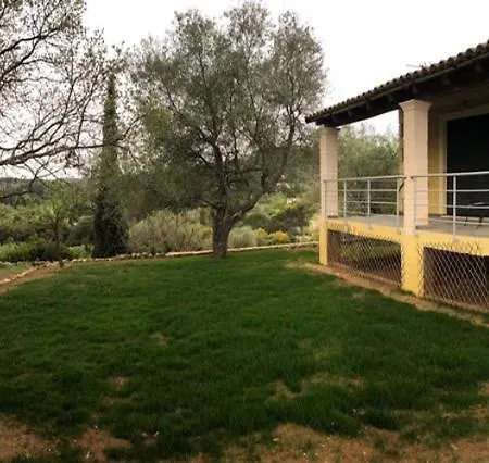 Modern Eco Friendly Close To Town 빌라 펠레카스